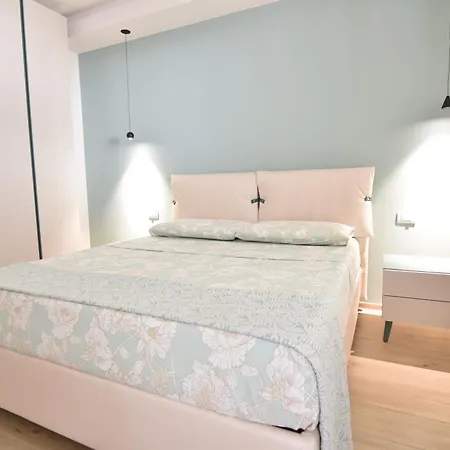 Ti Porto Al Mare 拉古萨的码头